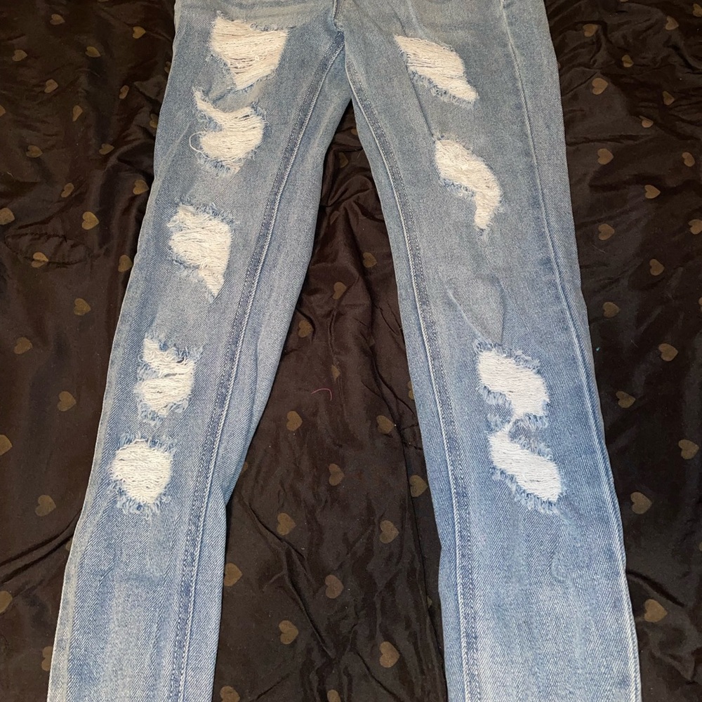 Womens ripped jeans size 3 not brand new good condition still